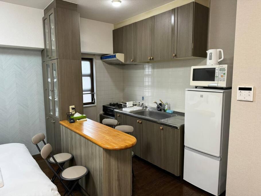 Color島之内701 Apartment Osaka Exterior photo