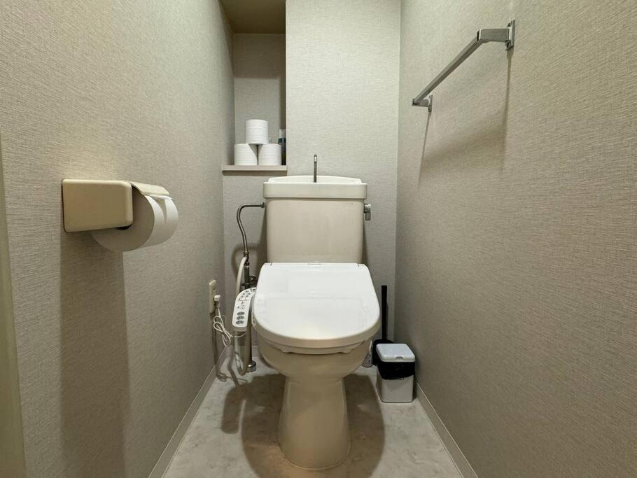 Color島之内701 Apartment Osaka Exterior photo